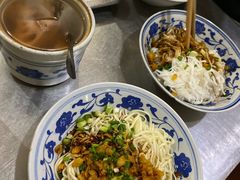 -高师傅特色米粉汤包(建设路店)