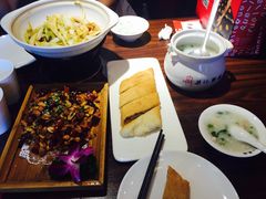 -梁记粥铺(开元地中海店)