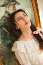 -onlygirl摄影美学馆高端定制(江滩店)