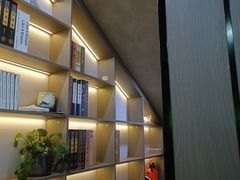-丽辰酒店(深圳翻身地铁站店)