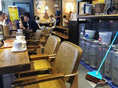 -管氏翅吧(护国寺店)