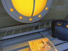 -泡泡玛特POPMART(蓝色港湾店)