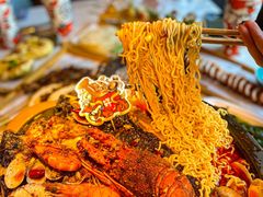 -鸣记脆皮烤鱼·海鲜烤鱼(三八广场店)