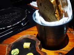 餐前包-AZUL by FUEL蓝色·法式酒馆(琶醍店)