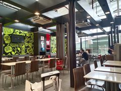 大堂-麦当劳(深圳北站高铁店)
