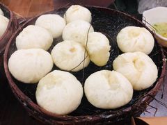 -舒小笼松针小笼包