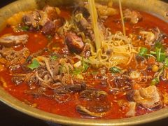 -张翻越·川渝冒菜·武汉黑鸭煲(城北万象城店)