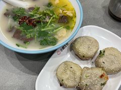 -小杨生煎(白玉兰广场店)