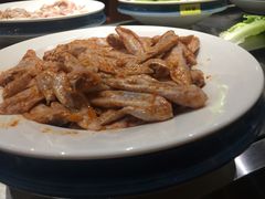 鸡翅尖-钱小主·自助回旋烤肉火锅餐厅(东方新天地店)