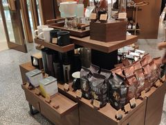 零售区-星巴克臻选(北京颐堤港中心第二店)