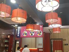 -鲁员外地锅鸡地锅鱼(古墩路店)