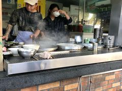 自助取餐区-广场正宗原汁薏米店