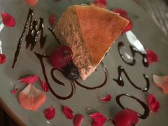-SISTERS BAR RESTAURANT川意酒馆(嘉善老市H楼店)