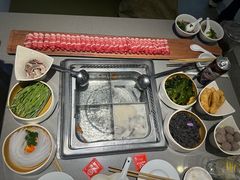 -海底捞火锅(八佰伴店)