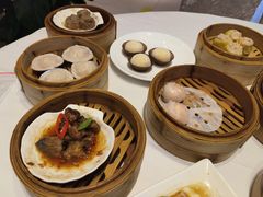 -万龙洲海鲜(大兴绿地缤纷城店)