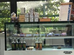 -游心咖啡(青山滨江店)