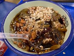 -马路边边串串香形象店(磐石路店)