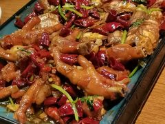 有故事的鸡手-喝丢一只鞋辣炒海鲜小烧烤(三八广场店)