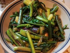 清炒红菜苔-俏九州·小炒黄牛肉(华润万象汇店)