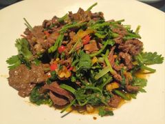 -呷湘厨·鱼汤捞饭·剁椒鱼头·辣椒炒肉(国家会展中心店)