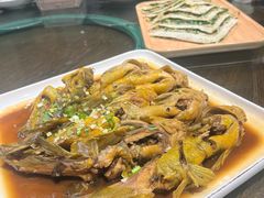 -巩本明鱼屋子