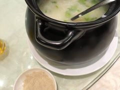 -御满江海鲜酒家(洛溪新城店)
