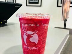 冰镇杨梅瑞纳冰-瑞幸咖啡(新安大厦店)