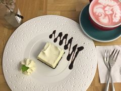 -W CAFE(甜爱路店)