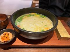 -银米·云南传统过桥米线(双廊黑金冠店)