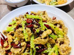 -闫府私房菜·百年鲁菜(恒隆店)