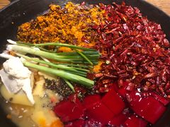 -周幺妹重庆老火锅(银泰城总店)