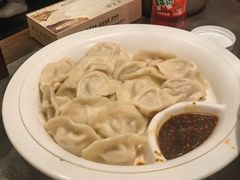 -五谷丰登农家院·地道胶东菜·海鲜烧烤(威海店)
