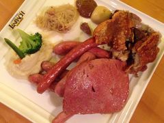 -LENBACH兰巴赫西餐啤酒坊(大连星海广场店)
