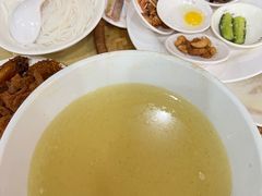 -桥香园云南过桥米线(金马碧鸡店)