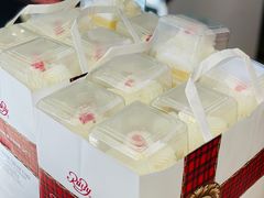 -红宝石·鲜奶小方(长阳店)
