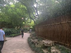 -静安公园(静安寺街道)