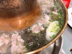 热气腾腾的火锅-鑫龙火锅城(青岛分店)
