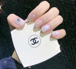 -午后美甲美睫生活馆