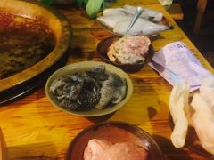 -岗上渣渣老火锅(两路口店)