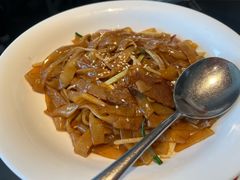 干炒牛河-馋遇江南·精致湖景雅宴(东方之门店)