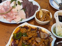 -华哥新鲜猪精品美食