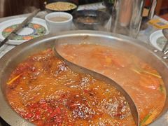 -沸炉重庆老火锅(军事博物馆店)