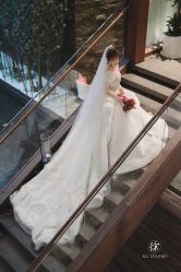 点击看大图 -伯瓷皇后婚纱艺术空间