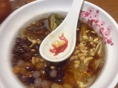 -渝是乎川渝小炒(新世界百货望京店)