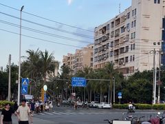 -海大南门夜市(海富街店)