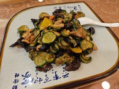 -穗港龙海鲜酒家宴会厅(挂绿广场店)