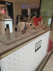 -奥伦纳素Erno Laszlo