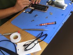 -爱畅享华为苹果手机维修服务(虹口龙之梦店)