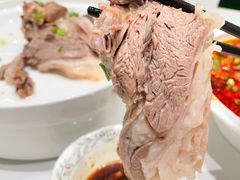 手抓羊肉-民族手抓羊肉馆·滩羊手抓·烤全羊