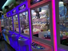 -爱玩嘉年华(龙湖曲江天街店)